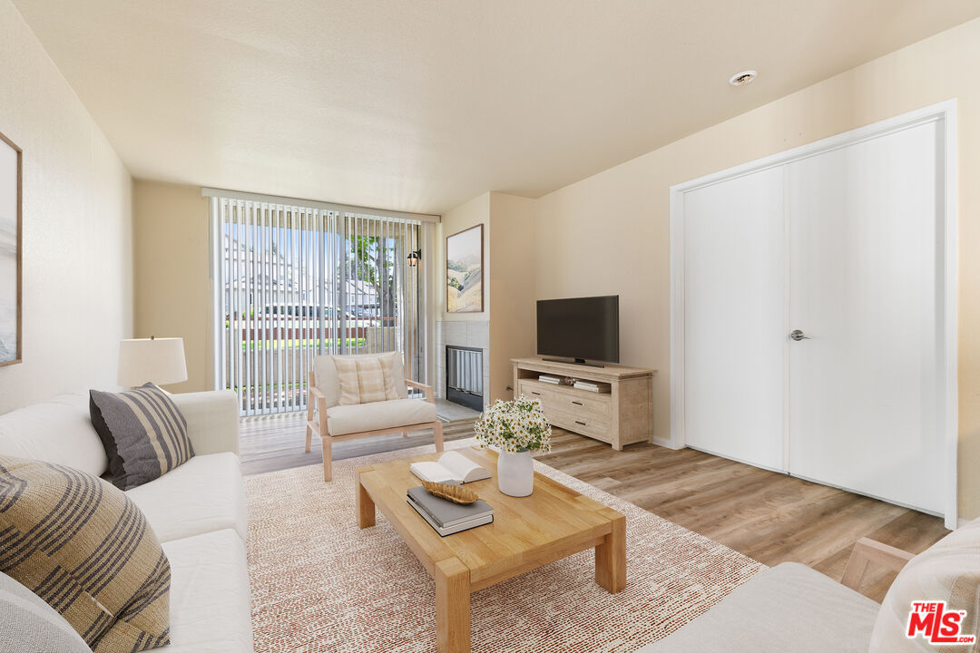 ground floor beach condo open house in oceanside portia green realtor compass 04